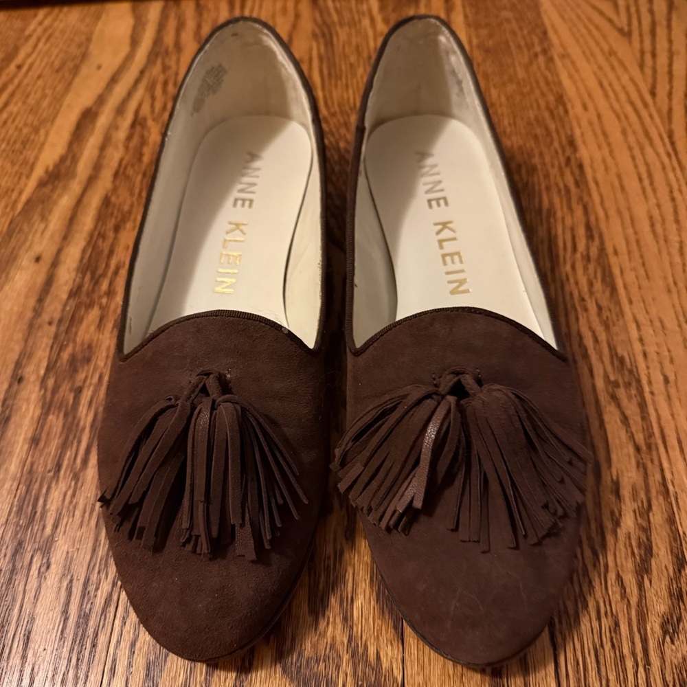 Anne Klein Women’s Dark Brown Suede Slip-on Tassel Devina Loafers Size 8.5